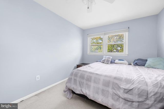 12 MAGNOLIA CT, Douglassville, PA 19518