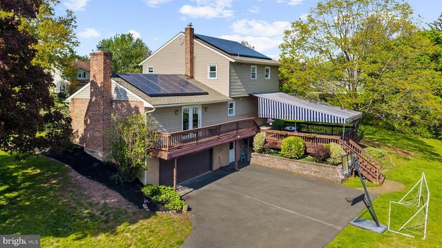 12 MAGNOLIA CT, Douglassville, PA 19518
