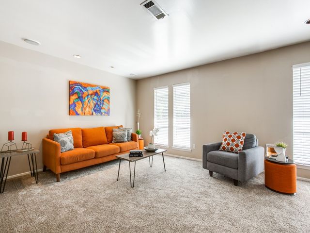 10440 Pagewood Drive, Dallas, TX 75230