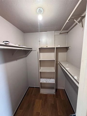 10501 South Drive 283, Houston, TX 77099