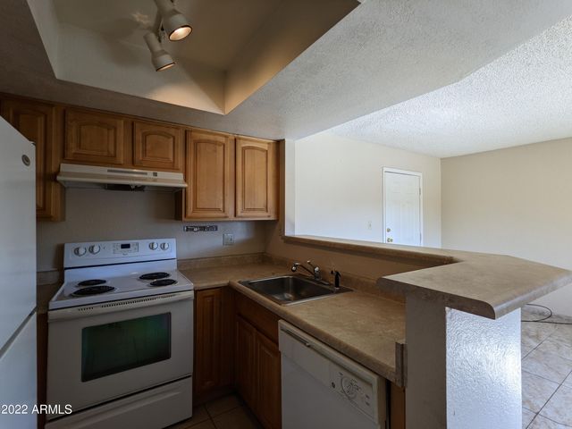 3535 W TIERRA BUENA Lane 273, Phoenix, AZ 85053