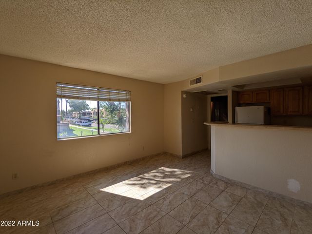 3535 W TIERRA BUENA Lane 273, Phoenix, AZ 85053