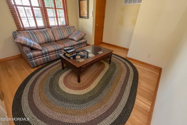 5 Pardun Avenue, Milltown, NJ 08850