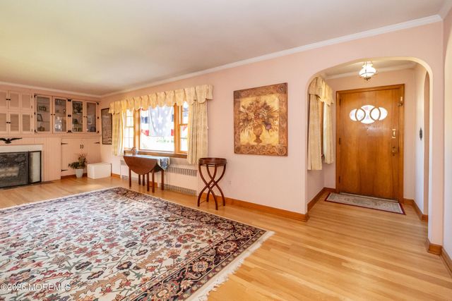5 Pardun Avenue, Milltown, NJ 08850