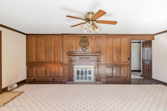 226 Hiwassee Rd, Madisonville, TN 37354