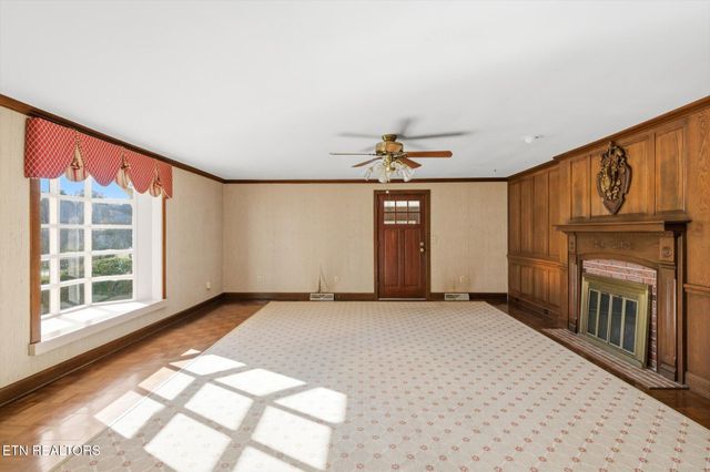 226 Hiwassee Rd, Madisonville, TN 37354