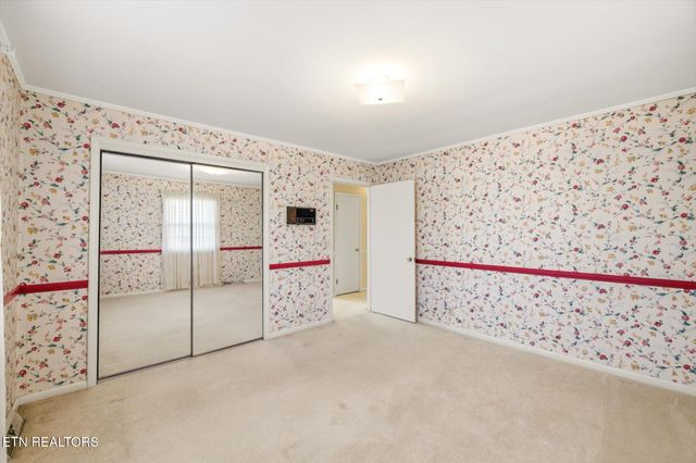 226 Hiwassee Rd, Madisonville, TN 37354