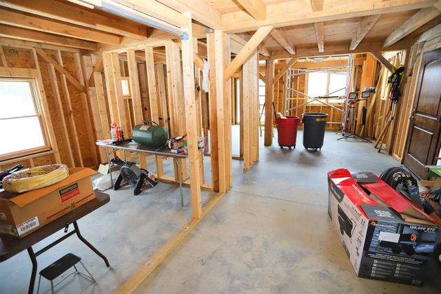 12 Baraw Road, Lowell, VT 05847