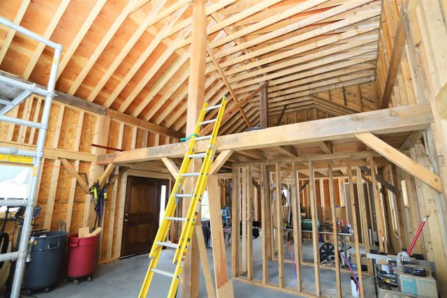 12 Baraw Road, Lowell, VT 05847