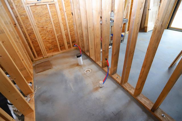 12 Baraw Road, Lowell, VT 05847