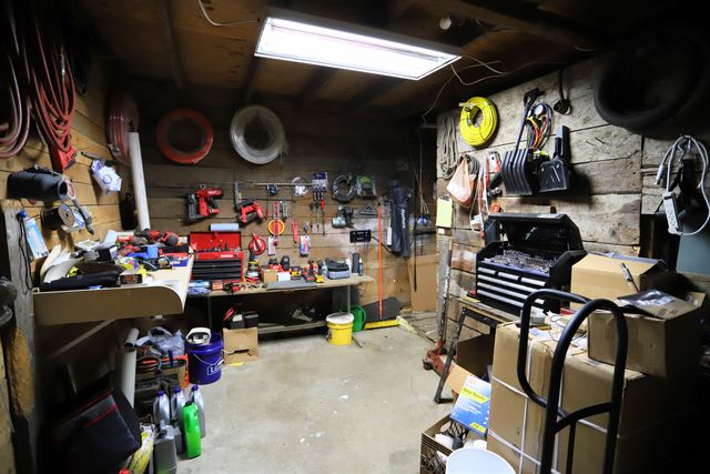 12 Baraw Road, Lowell, VT 05847