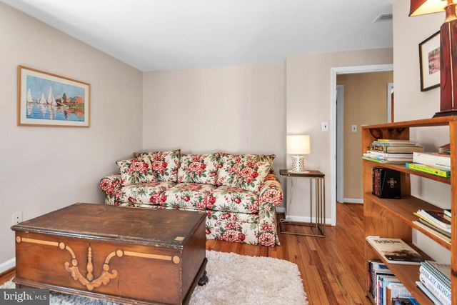 9 COOPER RUN DRIVE, Cherry Hill, NJ 08003