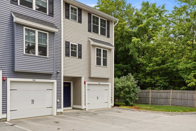 18 Dumaine Avenue, Nashua, NH 03063