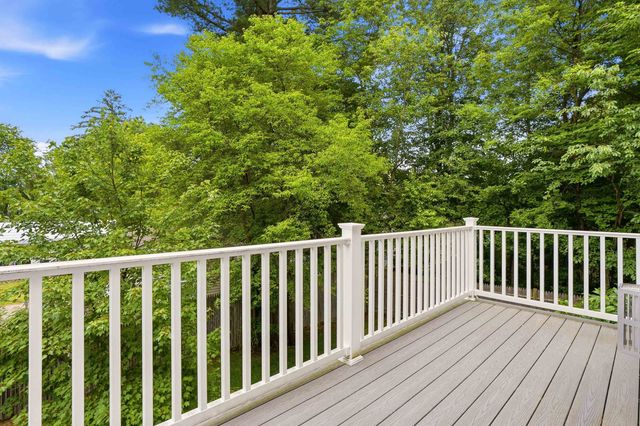 18 Dumaine Avenue, Nashua, NH 03063