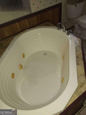 1141 River Woods Drive, Madison, GA 30650