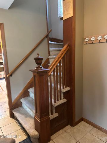 874 Benedict Avenue, Niskayuna, NY 12309
