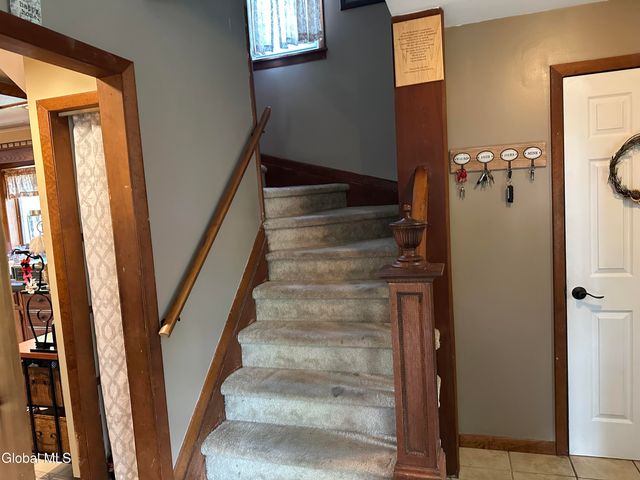 874 Benedict Avenue, Niskayuna, NY 12309