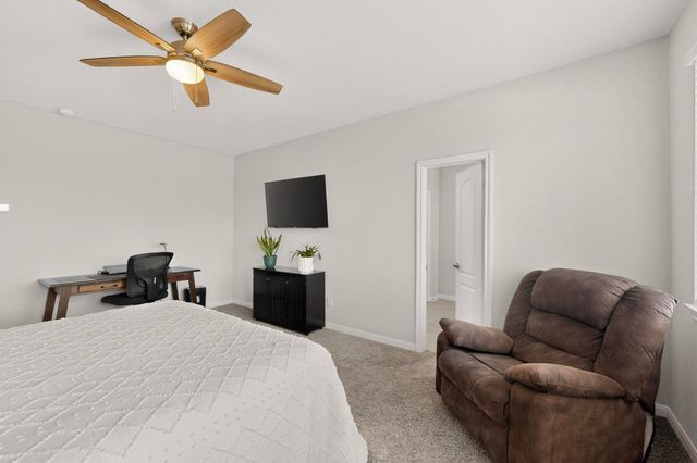 1261 Pleasant Knoll Trail, Aubrey, TX 76227