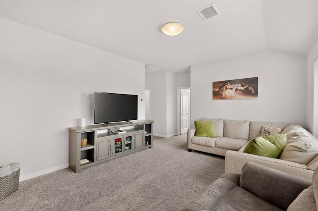 1261 Pleasant Knoll Trail, Aubrey, TX 76227