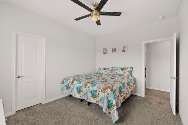 1261 Pleasant Knoll Trail, Aubrey, TX 76227