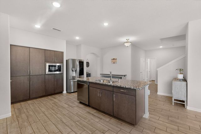 1261 Pleasant Knoll Trail, Aubrey, TX 76227