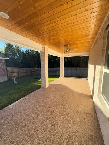 3533 Leesburg Path, Bryan, TX 77808