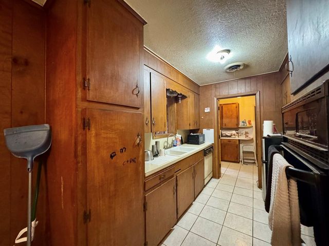 370 Johnson Street, Woodville, TX 75979