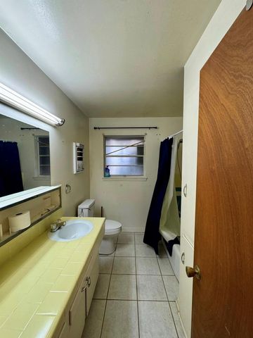 370 Johnson Street, Woodville, TX 75979