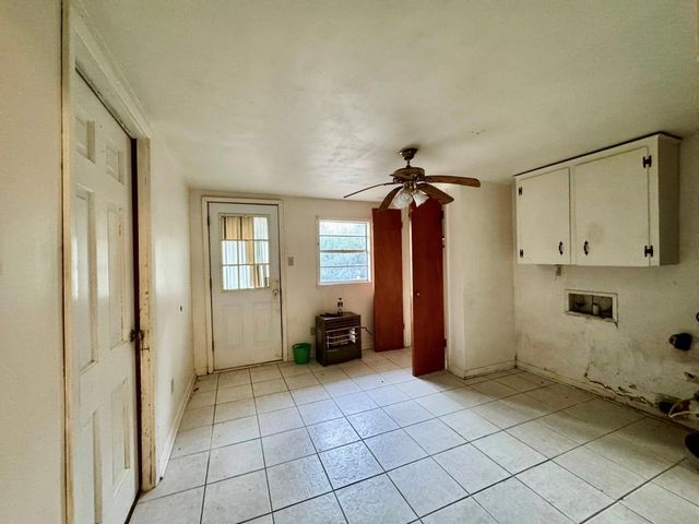 370 Johnson Street, Woodville, TX 75979
