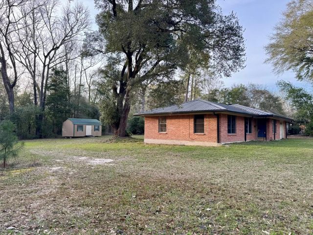 370 Johnson Street, Woodville, TX 75979