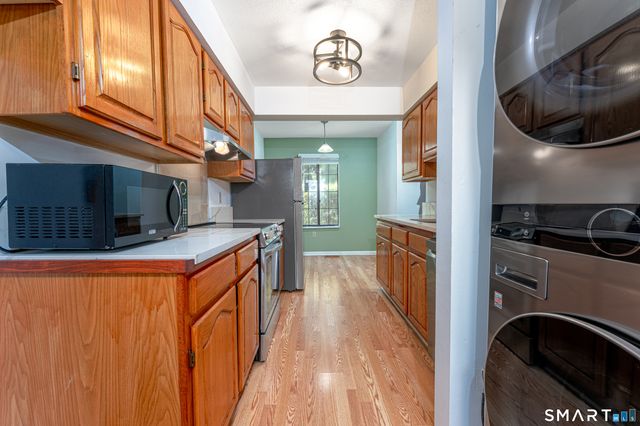 365 Mather Street 176, Hamden, CT 06514