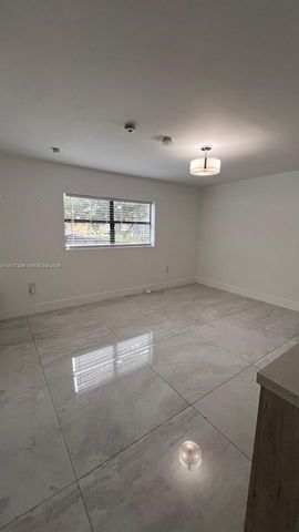 841 S 24th Avenue B, Hollywood, FL 33020