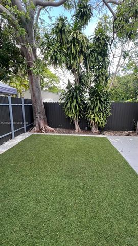 841 S 24th Avenue B, Hollywood, FL 33020