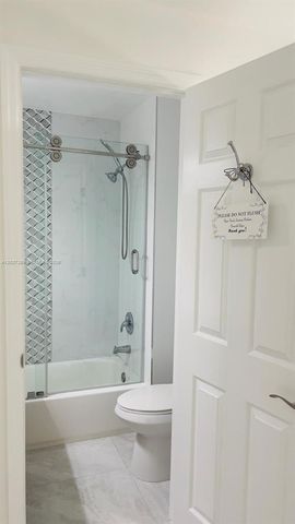 841 S 24th Avenue B, Hollywood, FL 33020