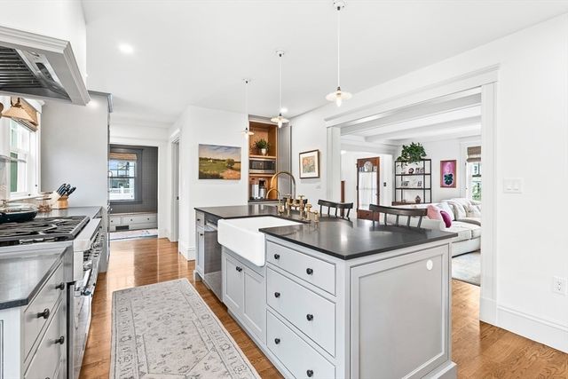 72 Stratford Road, Melrose, MA 02176