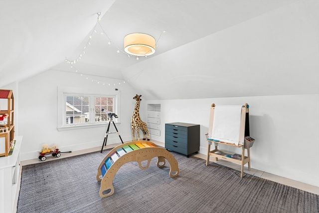 72 Stratford Road, Melrose, MA 02176