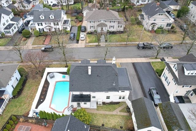 72 Stratford Road, Melrose, MA 02176