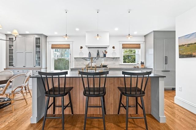 72 Stratford Road, Melrose, MA 02176