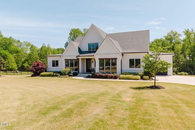 119 Rolling Woods Court, Pittsboro, NC 27312