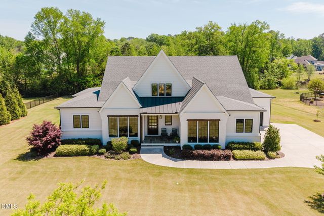 119 Rolling Woods Court, Pittsboro, NC 27312
