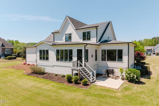 119 Rolling Woods Court, Pittsboro, NC 27312