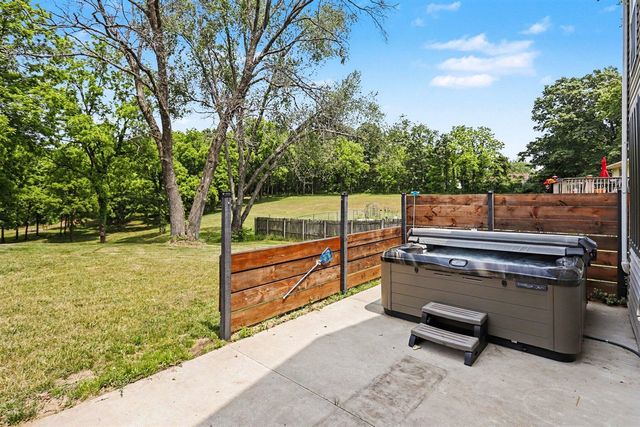 8836 Almena Drive, Kalamazoo, MI 49009