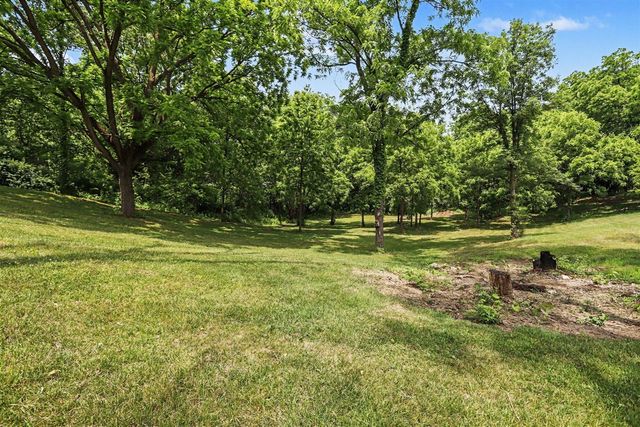 8836 Almena Drive, Kalamazoo, MI 49009