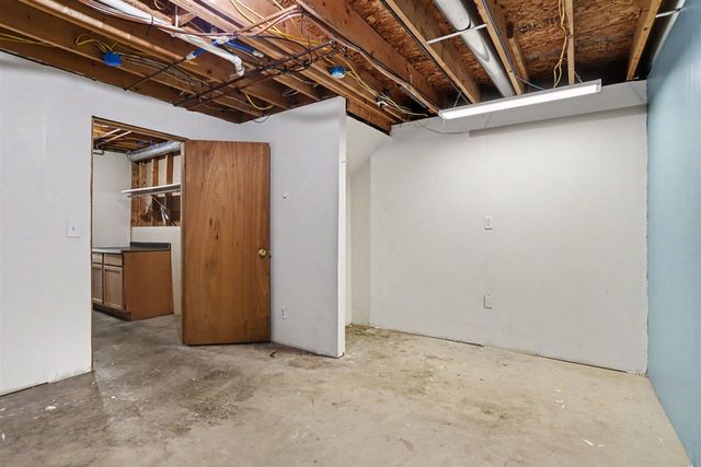 8836 Almena Drive, Kalamazoo, MI 49009