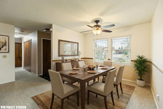 812 Woods Place, Exeter, CA 93221