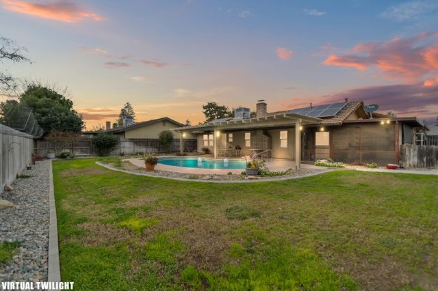 812 Woods Place, Exeter, CA 93221