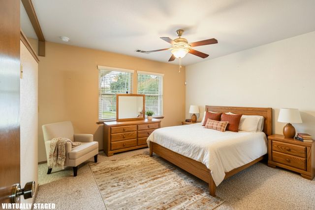 812 Woods Place, Exeter, CA 93221