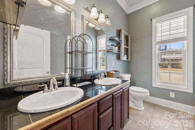 102 Savannahs Way, Kings Mountain, NC 28086