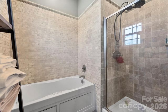 102 Savannahs Way, Kings Mountain, NC 28086