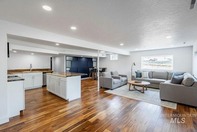 5100 W Bel Air St, Boise, ID 83705